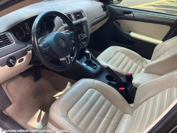 Volkswagen JETTA HIGHLINE 2.0 TSI 2014/2014